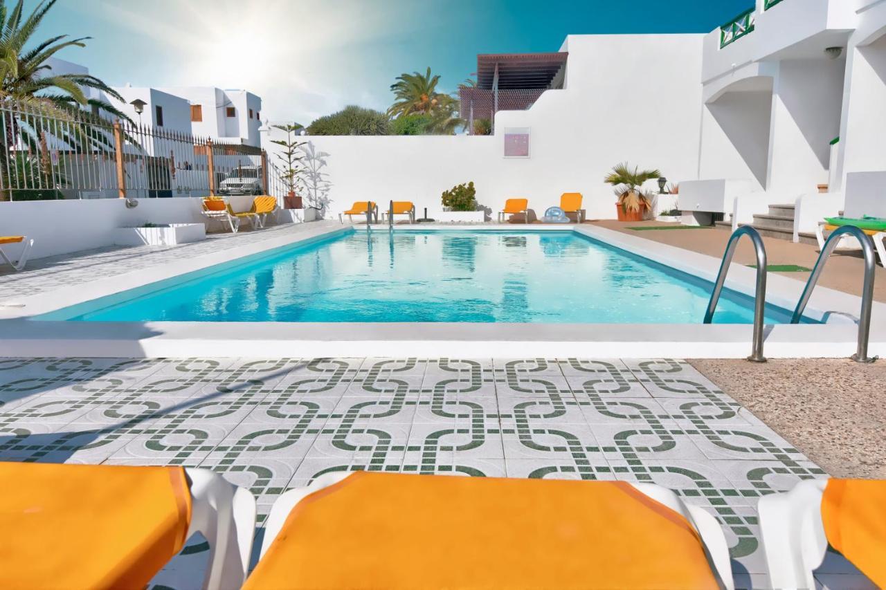 Apartamentos Isabel Puerto del Carmen  Exterior foto